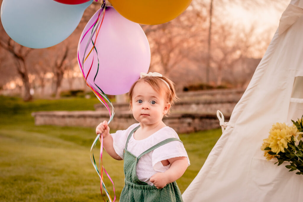 grow with me, baby, one year, cake smash, photo, photos, portraits, phoenix, surprise, goodyear, avondale, marley park, glendale, litchfield park, buckeye, waddell, birthday, milestone, 6 month, photographer, photography, candace weir, memories by candace, two second media
