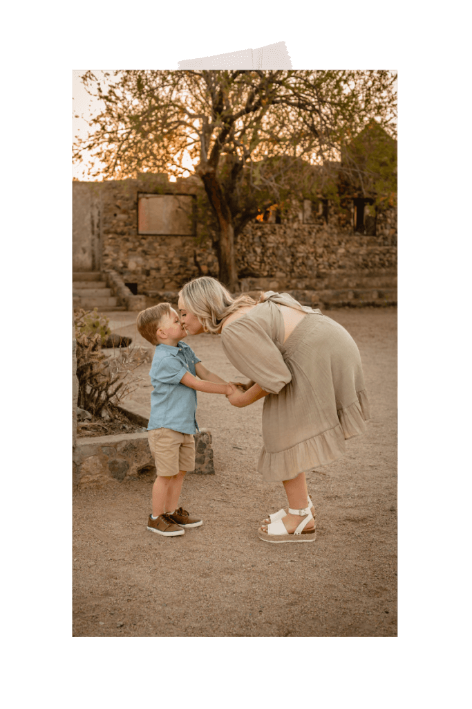 photo of mom and son at Scorpion Gulch by Phoenix Photographer Memories by Candace