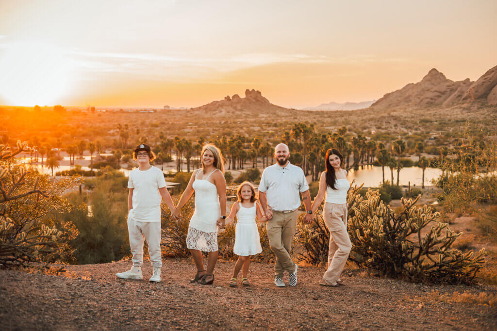 Family photos at Hunt's Tomb overlooking Papago Park with the Hole in the Rock in Phoenix, AZ by Phoenix Photographer Memories by Candace