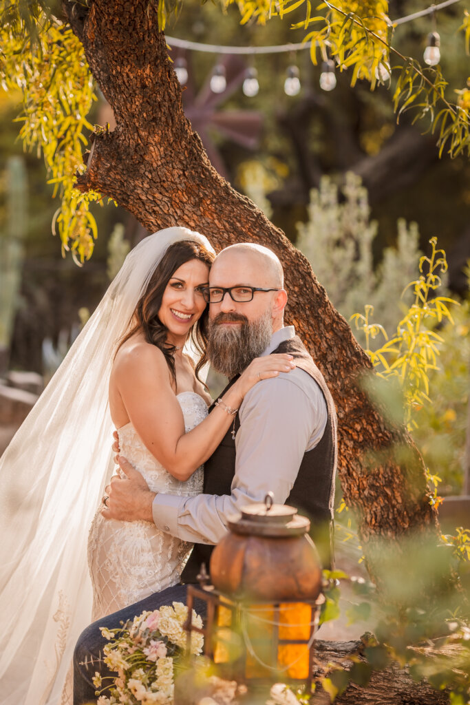 Phoenix Bride and groom embracing at Cave Creek rustic wedding venue