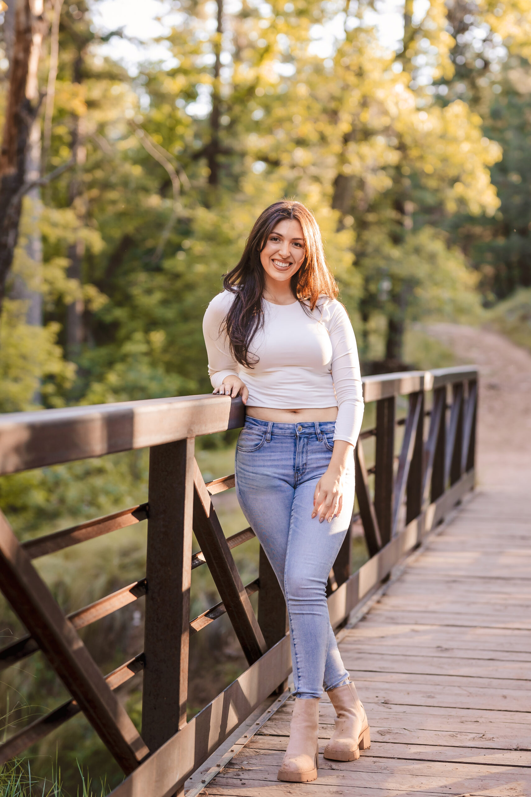 Arizona summer photography session with lush greenery and mountain scenery